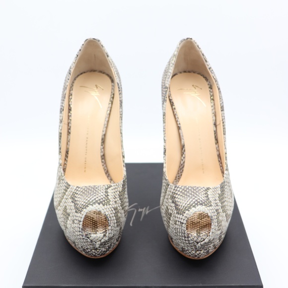 Giuseppe Zanotti Sharon Snakeskin Peep Toe Pumps - Picture 2 of 8